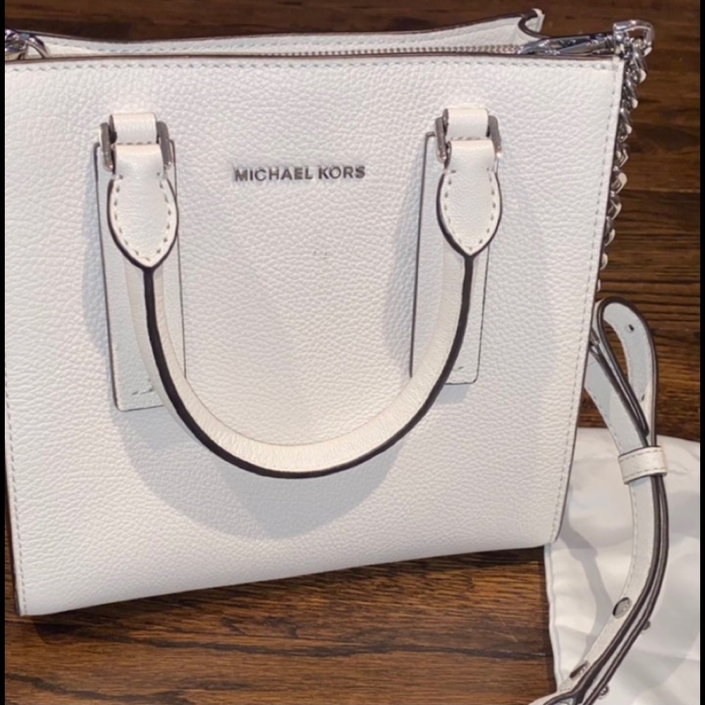 Michael kors white crossbody bag